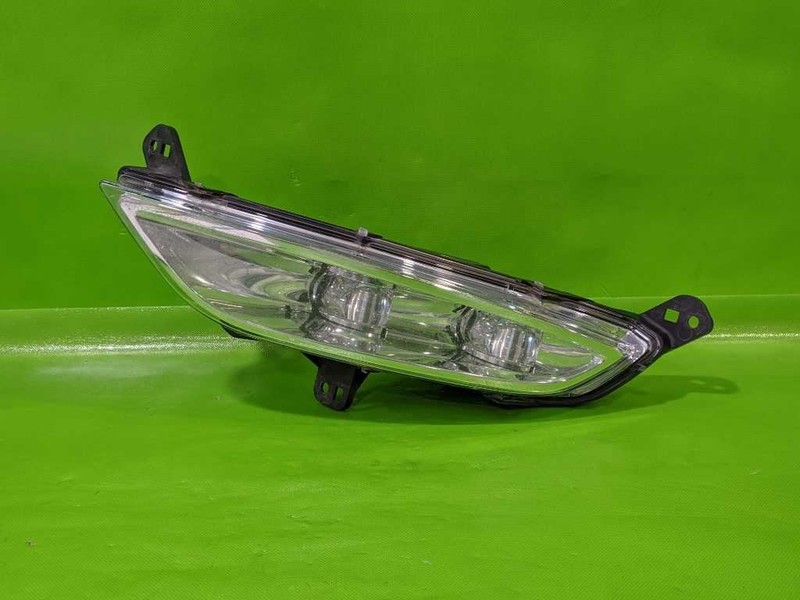 15 16 17 CHRYSLER 200C DRIVER LEFT FOG LIGHT LAMP OEM 4361-66