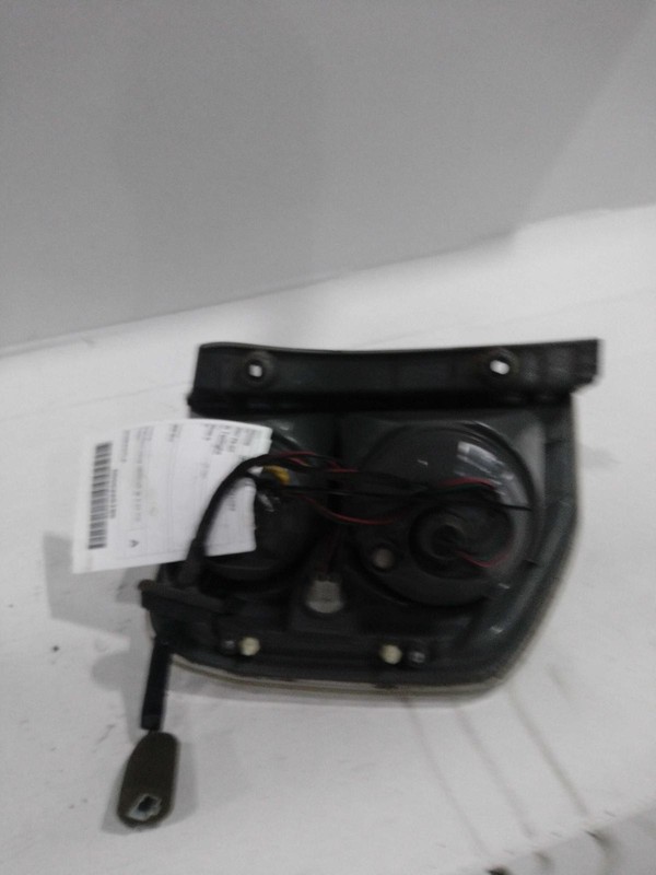 2007 Honda Pilot Right Tail Light Assembly Grey OEM 212147 168K Miles