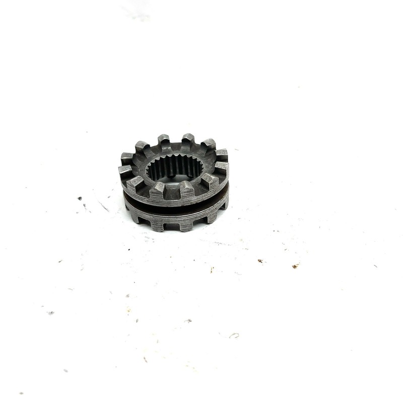 2001 Polaris Magnum 325 4X4 OEM High/Rev Engagement Dog 3233533 AP202