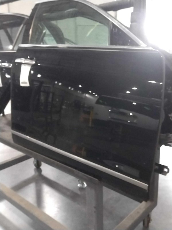 2017 Cadillac CT6 Right Front Door Black GBA Good Condition 150K Miles