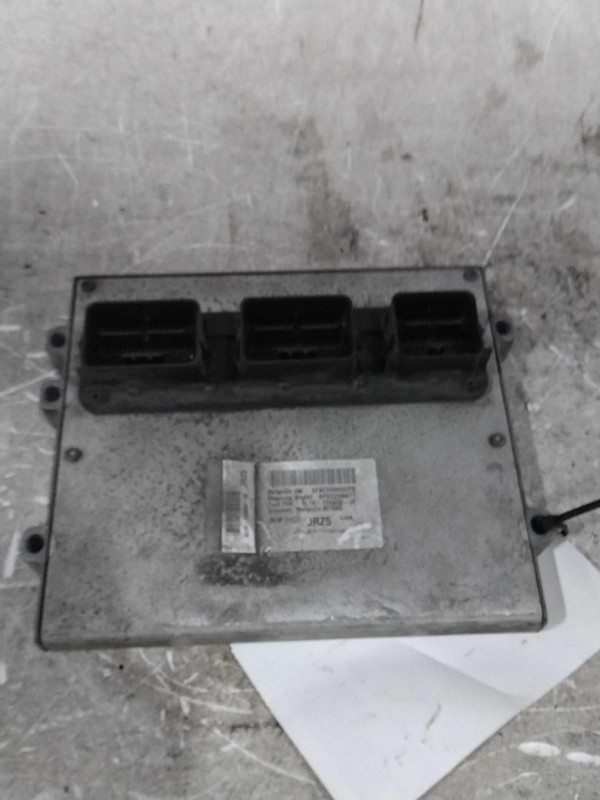 Used Engine Control Module (ECM) fits: 2005 Ford Expedition Electronic Control M