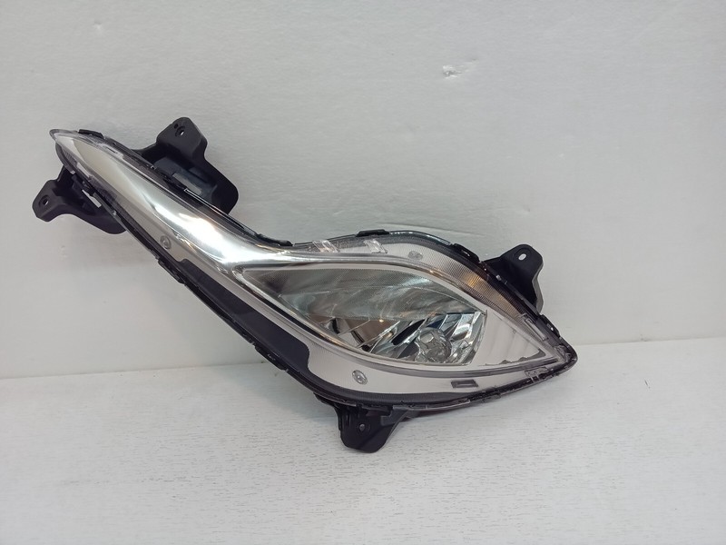 2011-15 Hyundai Sonata Fog lamp ASSY LH side OEM Part# 92201-4R000