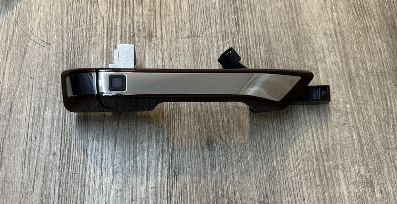 2014-17 HONDA ODYSSEY FRONT RH DOOR HANDLE W/ LOCK BUTTON ASSY - OEM