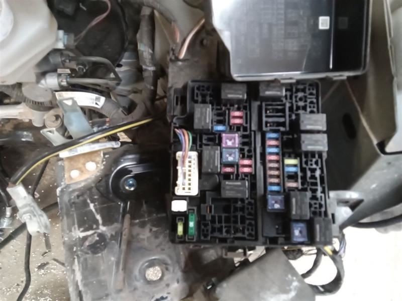 MIRAGE2020 Fuse Box Engine 116501
