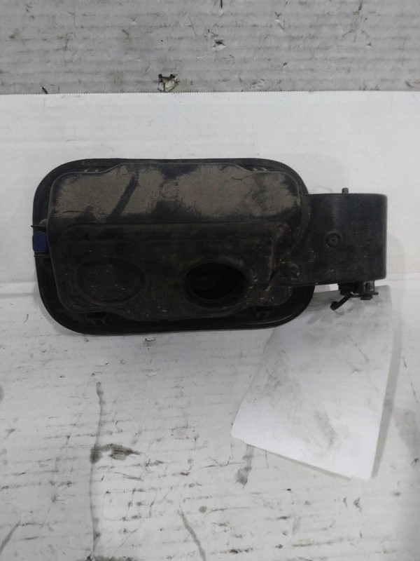 2021 Chevrolet Colorado Fuel Filler Door White Used 5498437 123k Miles