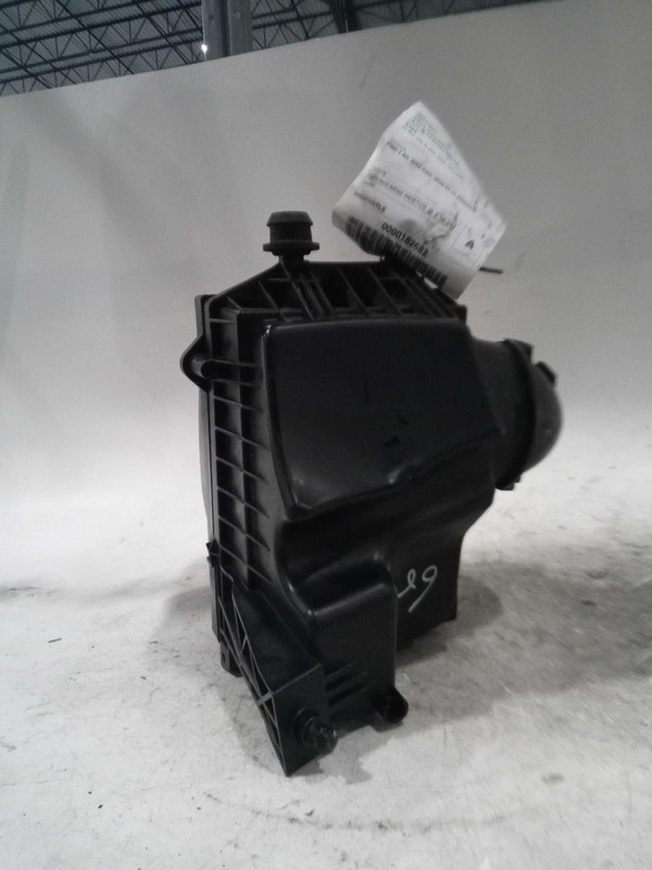 2016 Buick Encore Air Cleaner Assembly OEM 42354669 1.4L 121K Miles Grey
