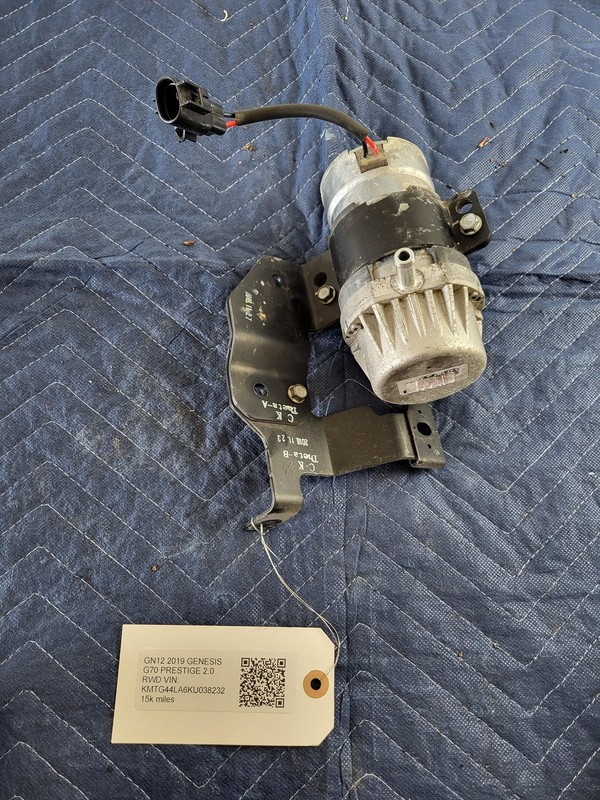 Used Oem GENESIS Power Brake Booster Vacuum Pump for 2019-2021 G70 2.0L RWD