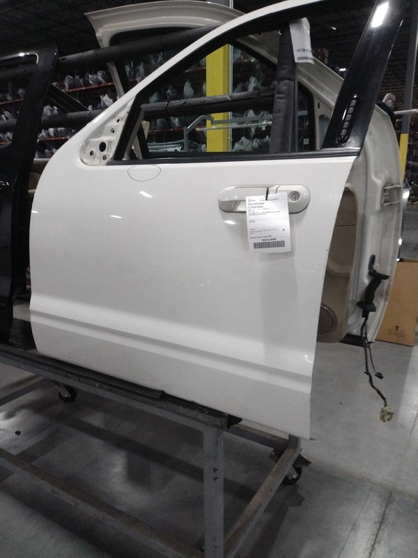 2010 Ford Explorer Left Door White OEM Used Small Dent 4DR SUV 147K Miles