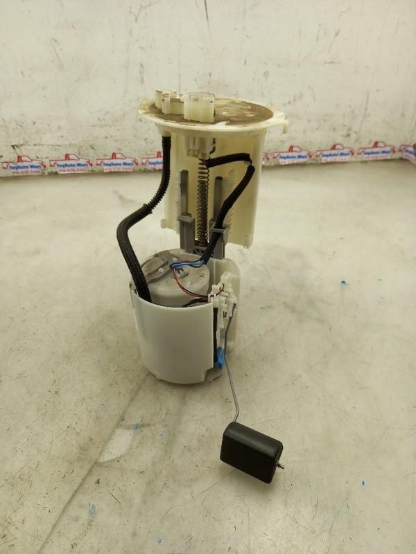 11-15 TOYOTA PRIUS 1.8L FUEL PUMP ASSEMBLY VIN DU 7TH & 8TH DIGIT