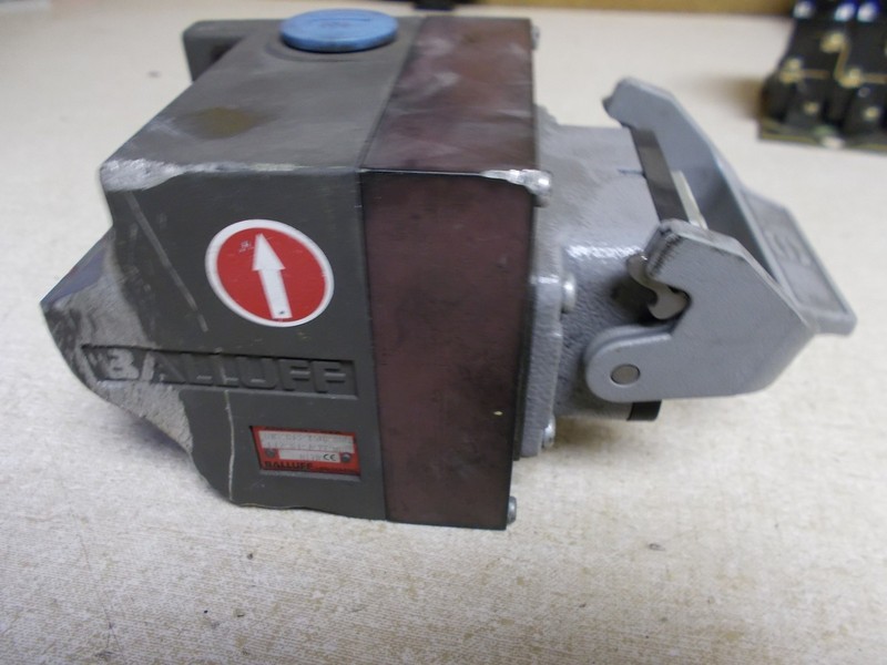 Balluff BNS-813-X518-806 Safety Switch L12-61-A-22-06 *FREE SHIPPING*