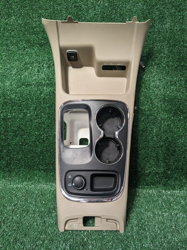 2014-2017 DODGE DURANGO 5.7L CENTER CONSOLE PANEL SHIFTER BEZEL TRIM COVER OEM*
