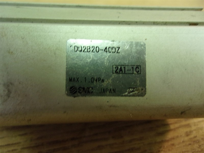 SMC D02820-40DZ *FREE SHIPPING*