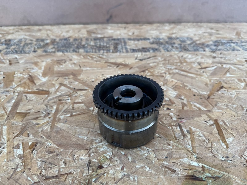 INFINITI Q50 Q60 16-24 OEM ENGINE MOTOR LEFT LH CAMSHAFT SPROCKET GEAR 3.0T VR30