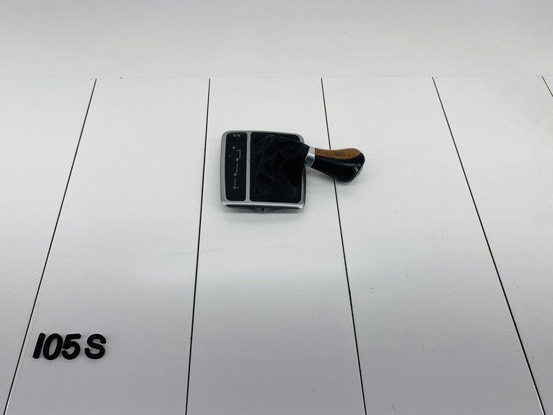 09-11 MERCEDES BENZ SLK300 3.0L AUTOMATIC TRANSMISSION SHIFTER BOOT & KNOB OEM