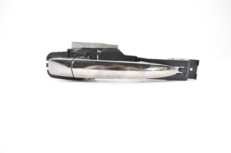 2017-2019 NISSAN SENTRA NISMO PASSENGER RIGHT REAR SMOKED CHROME DOOR HANDLE