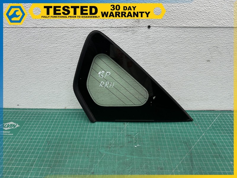 13-15 Toyota Prius REAR RIGHT PASSENGER SIDE DOOR QUARTER WINDOW GLASS OEM