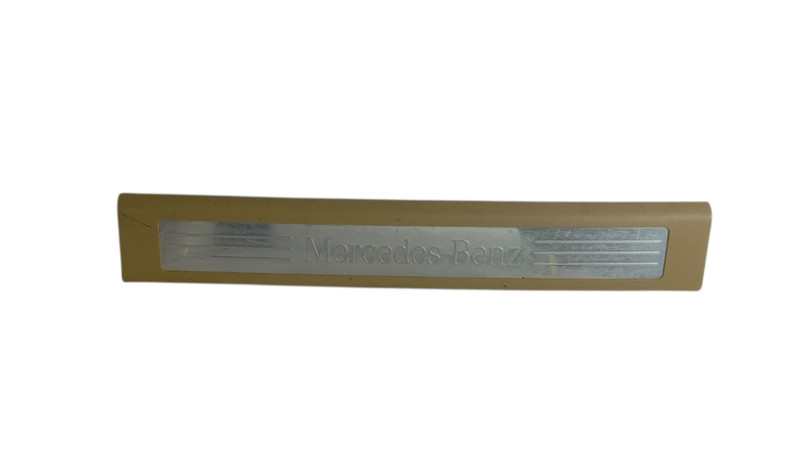2008 2012 Mercedes Benz GL GL450 Left Driver Front Door Sill Scuff Plate Trim OE