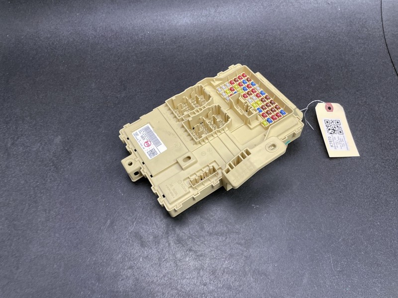 Fuse Relay Junction Box 2020 Kia Soul 91950-K0070