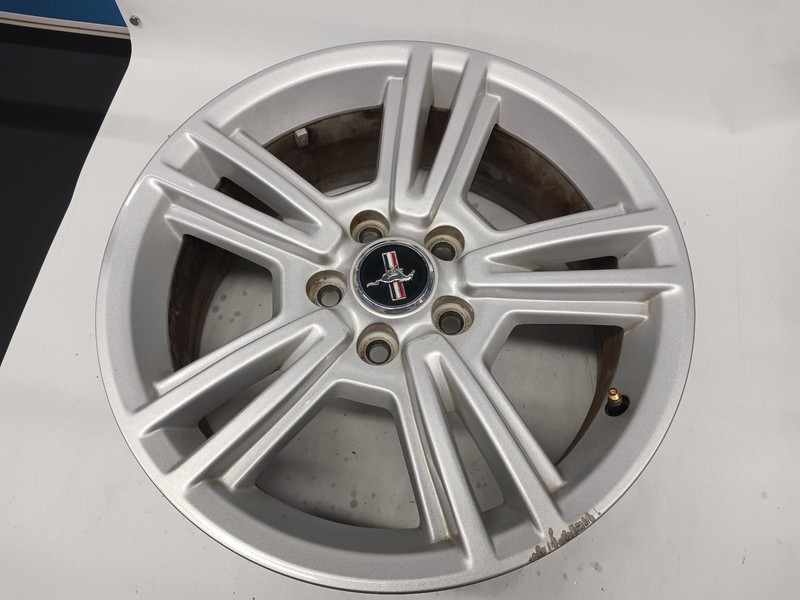 2014 FORD MUSTANG Wheel 19x8-1/2 5 split spoke OEM 13 14