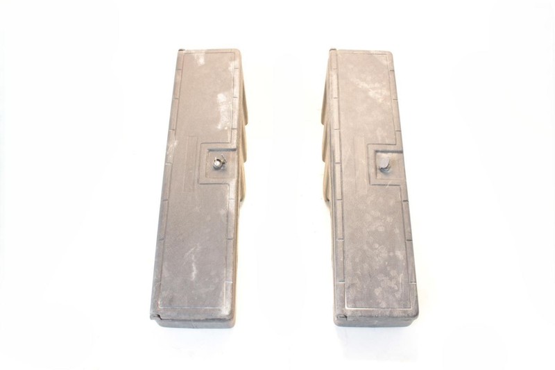 95-00 Toyota TACOMA 2.7L Pair of Aftermarket Storage Boxes with Keys