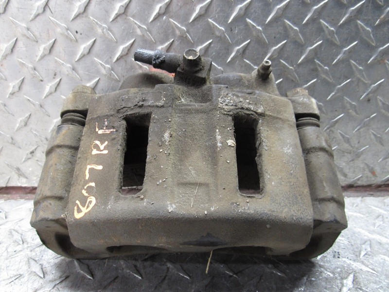 99 00 01 02 03 GMC JIMMY S15/ S10 RIGHT PASSENGER FRONT BRAKE CALIPER
