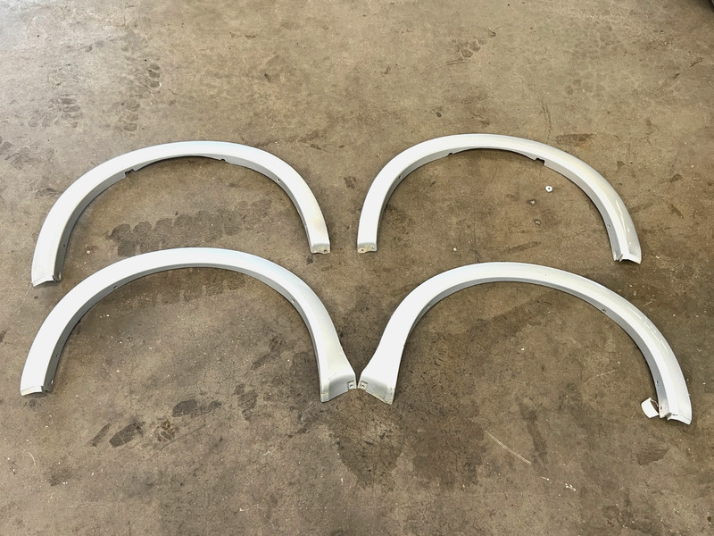 ⭐11-17 INFINITI QX80 QX56 FRONT REAR LH RH FENDER FLARE ARCH MOLDING OEM LOT2661