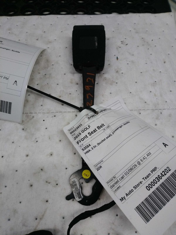 2015 Volkswagen Golf Grey OEM Seat Belt 78000 Miles Genuine Used Part