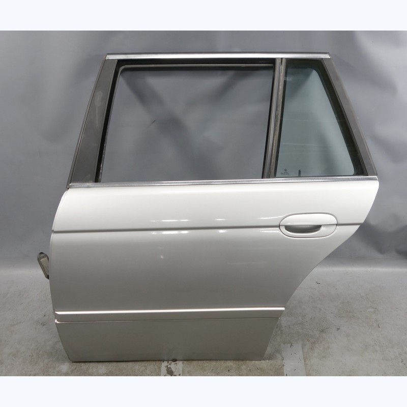 99-03 BMW E39 5-Series Touring Wagon Left Rear Door Shell Titanium Silver OEM
