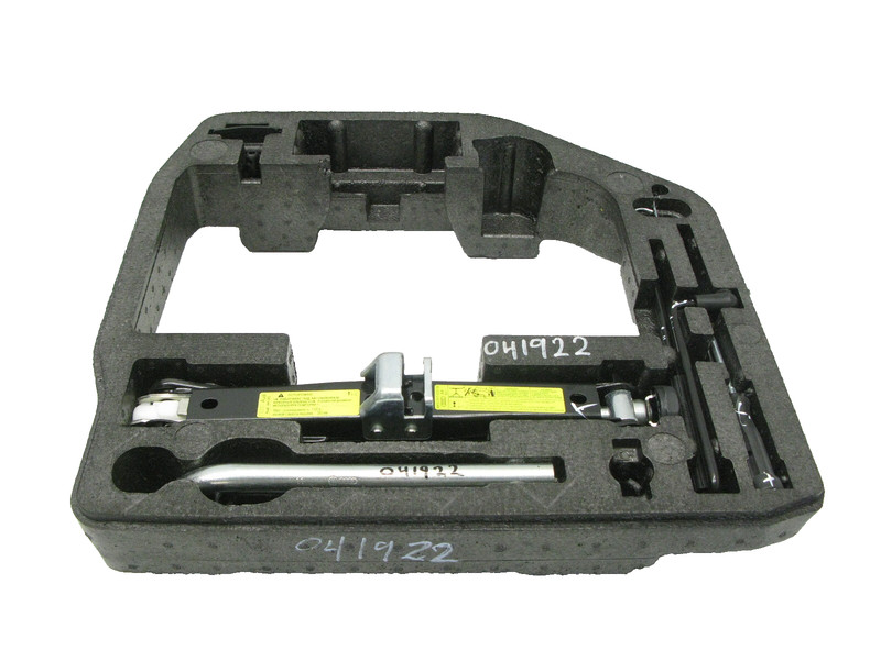 08-17 AUDI B8 A4 8T A5 S5 FOAM HOLDER TOOL KIT JACK EMERGENCY TRUNK KIT OEM 0419