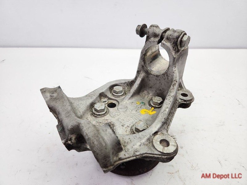 2009 BMW 135i 128i E82 E88 RWD Front Right Passenger Knuckle Spindle w Bearing