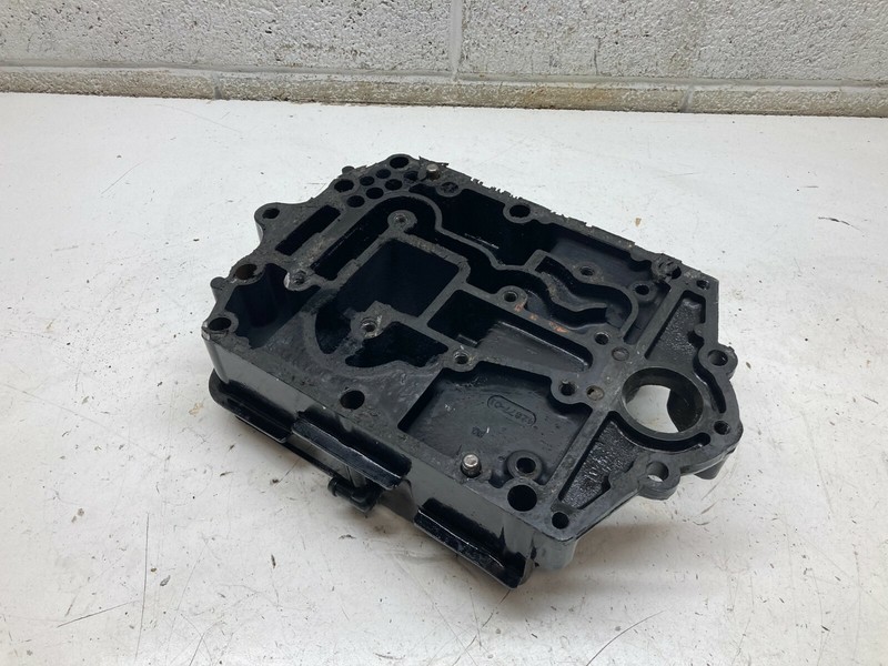 I3Mercury & Mariner Exhaust Plate Casting # 42877-C1 1987 70hp