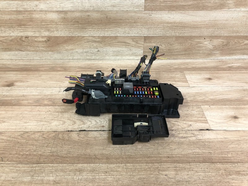 FORD F-250 F-350 OEM FRONT SAM FUSE BOX RELAY FUSES ASPEN BLOCK DIESEL 08-10 4
