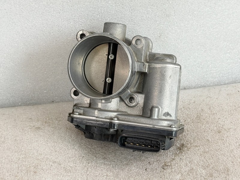 2016-2018 Mazda Mx-5 Miata 2.0L At Throttle Valve Body P51b-13-640