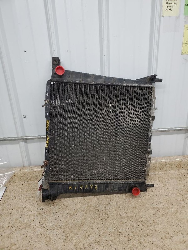 Radiator 4 Cylinder With AC Fits 92-94 RANGER 304747