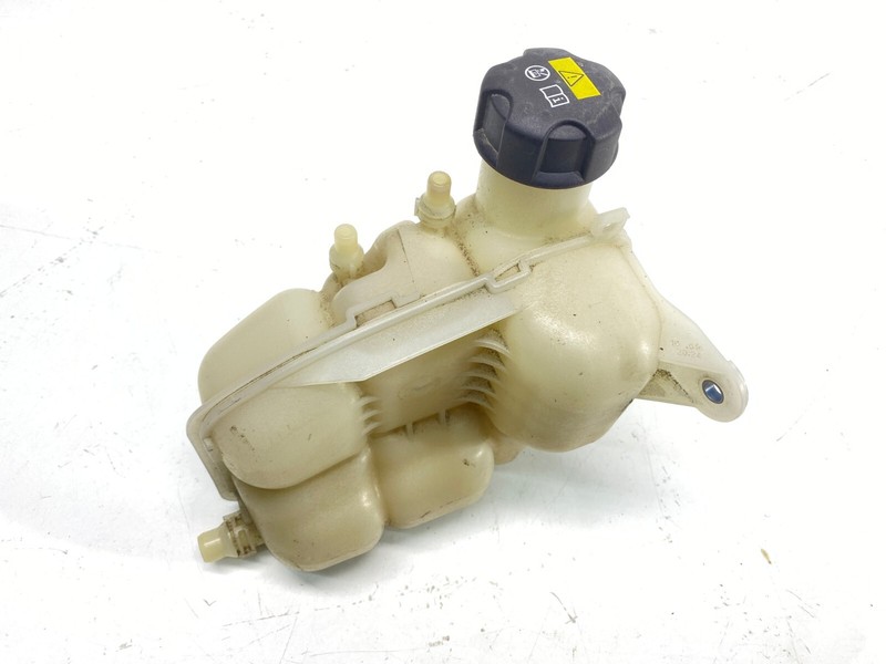 16-19 BMW F39 F48 X1 X2 28i Engine Radiator Coolant Expansion Tank Bottle OEM✅