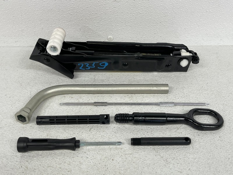 ⭐2012-2018 AUDI A7 S7 RS7 EMERGENCY SPARE JACK TOOL SET ASSEMBLY OEM LOT2359