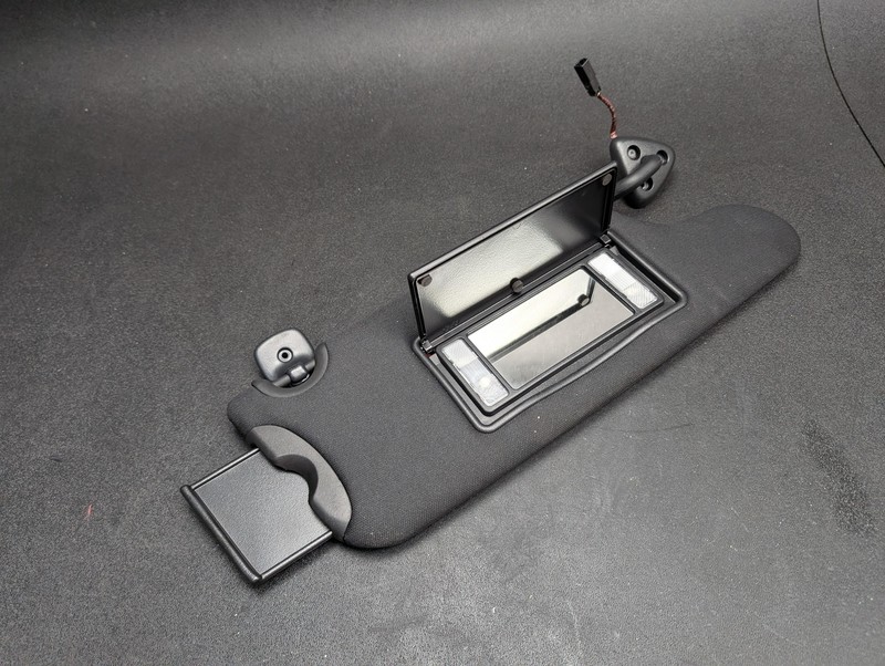 Front Right Sun Visor 2021 Dodge Challenger 6KM08DX9AB 2017 2018 2019 2020- 2023