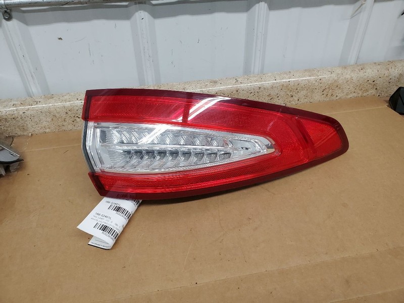 Driver Tail Light Quarter Panel Mounted LED Hybrid SE Fits 13-16 FUSION 295983