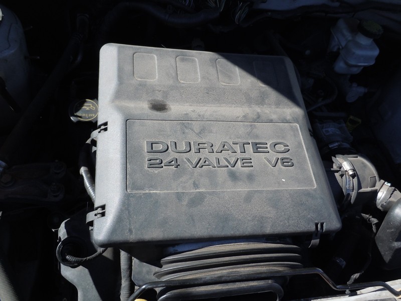 2010-2012 Ford Escape 3.0L Air Cleaner Housing Box OEM