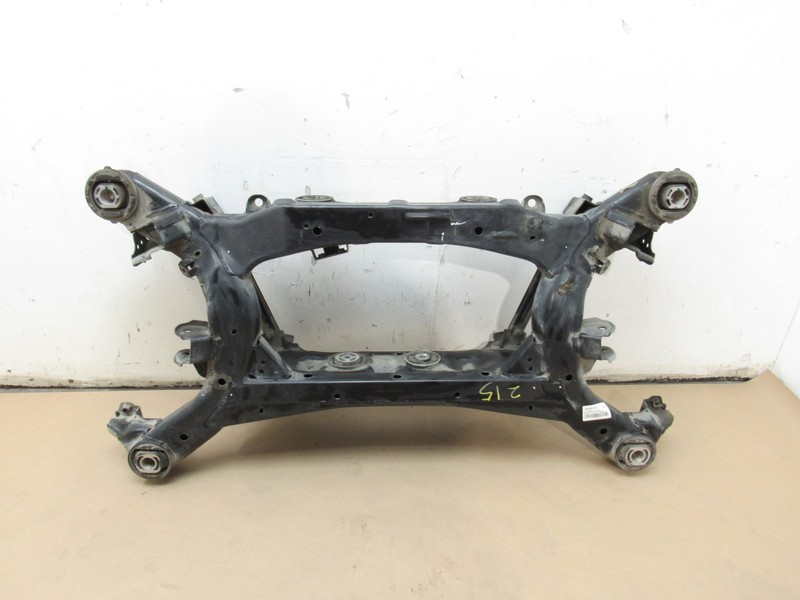 Genesis G80 2017 3.8L RWD Rear Suspension Subframe Crossmember 16 - 20 >