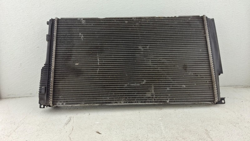 2012-2018 BMW F30 320i 328i 335i Cooling Radiator OEM