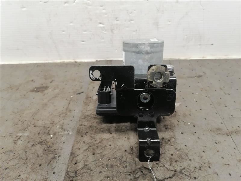 ABS Pump With Module Sedan Fits 15-16 GENESIS 742713