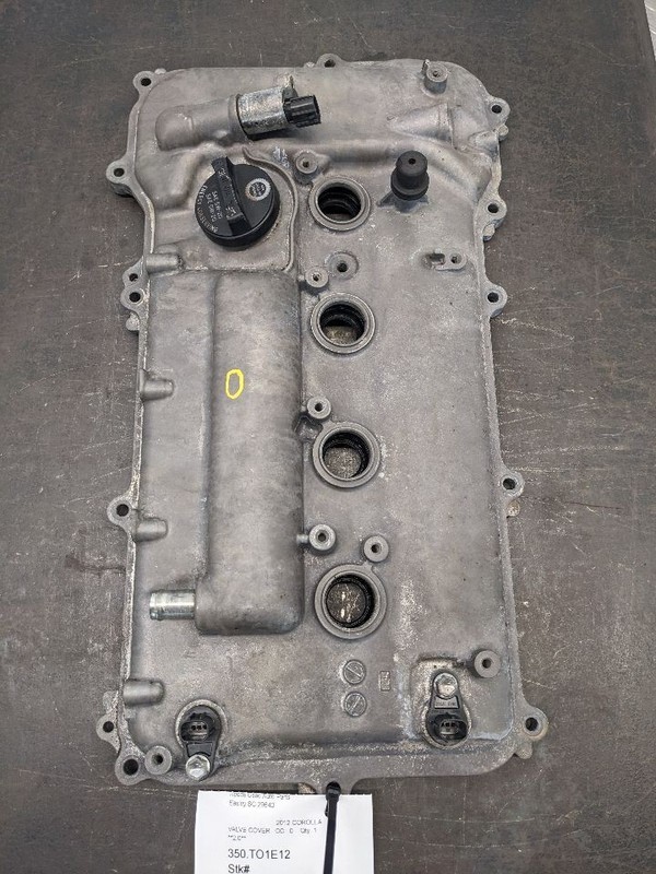 2009-2019 TOYOTA COROLLA ENGINE VALVE COVER 11201-0T010 OEM 1167614 1167614