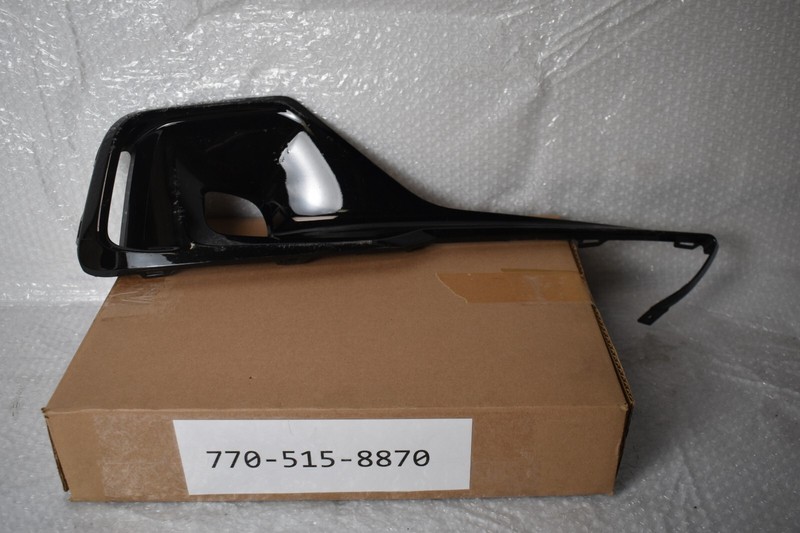 HONDA ACCORD SPORT FRONT RIGHT SIDE FOG LIGHT BEZEL 2021 OEM 71102-TVA-F100