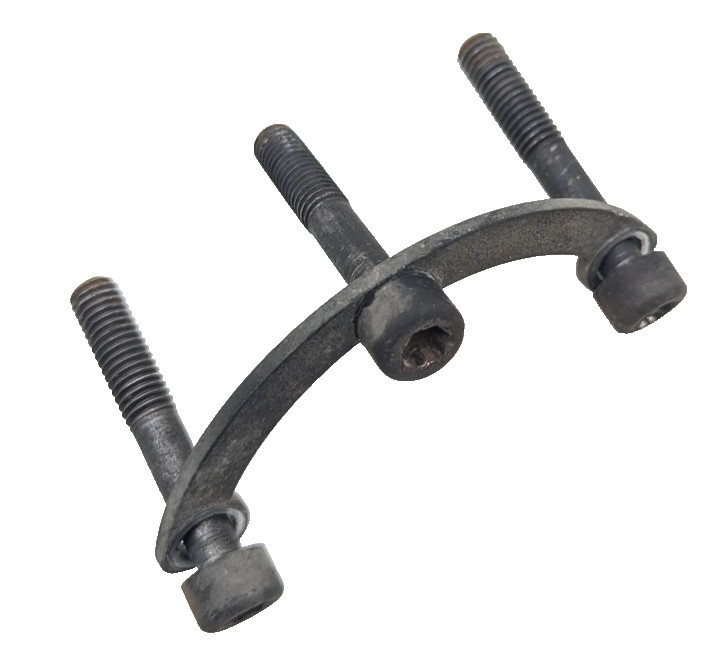 1999 2000 2001 Lexus AWD RX300 Rear Drive Shaft Bolts