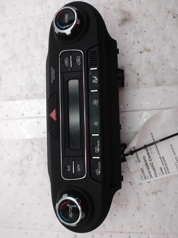 Used A/C Selector Switch fits: 2019 Kia Sorento front automatic temperature cont