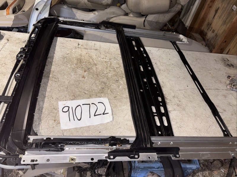 2007-09 LEXUS RX350 SUNROOF TRACK FRAME OEM