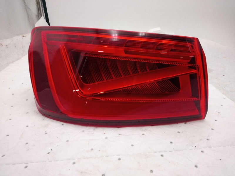 2015 Audi A3 Left Tail Light Assembly Grey Used 674968 95000 Miles