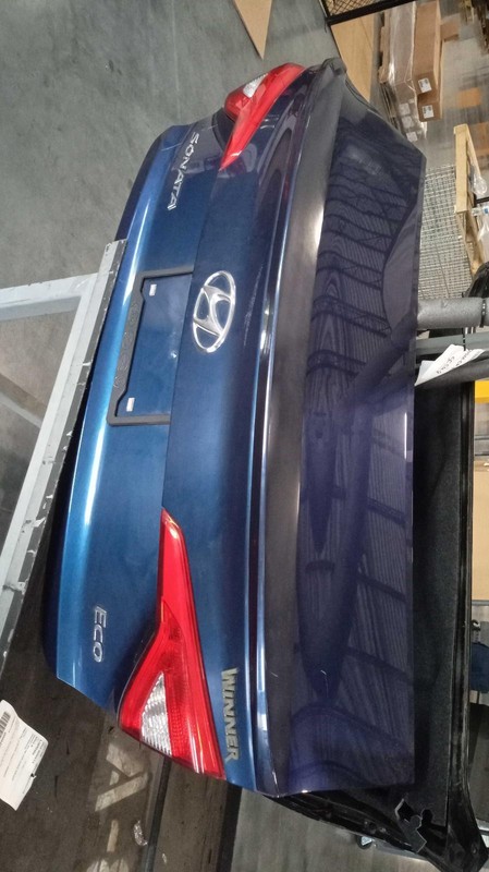 2016 Hyundai Sonata Deck Lid Trunk Lid Blue OEM Used 69200C2010 66K Miles