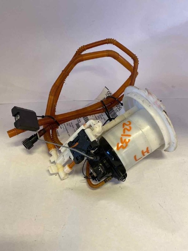 Fuel Pump MERCEDES C300 08 09 10 11